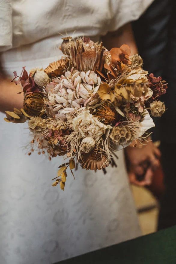 Bouquet de fleurs séchées, Cueillette